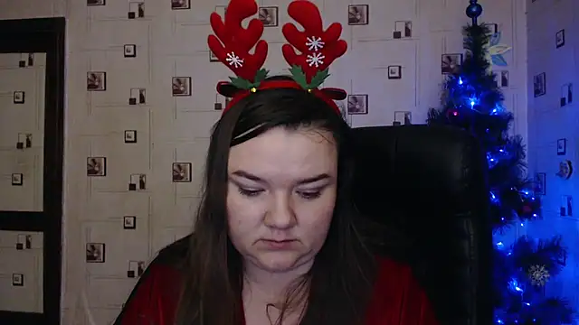 Snapshot of TasyaBigTTs chatting on 28, 12, 2024 TasyaBigTTs online show from 28, 12, 2024