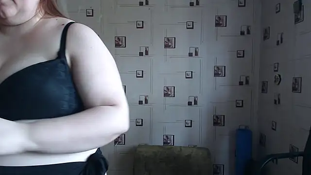Snapshot of TasyaBigTTs chatting on 31, 3, 2026 TasyaBigTTs online show from 31, 3, 2026