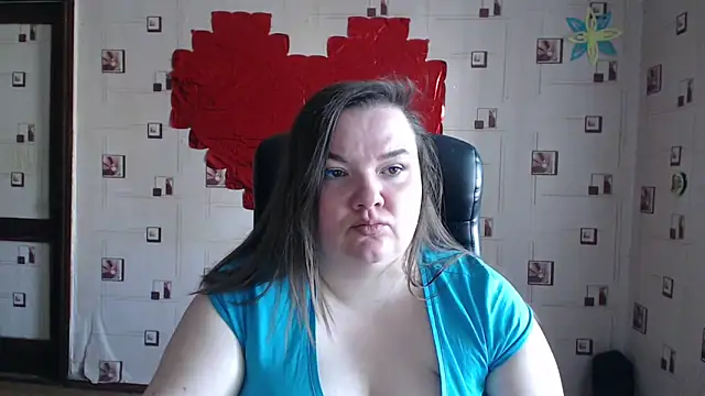 Snapshot of TasyaBigTTs chatting on 20, 3, 2025 TasyaBigTTs online show from 20, 3, 2025
