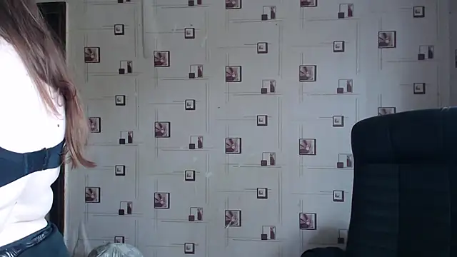 Snapshot of TasyaBigTTs chatting on 16, 10, 2025 TasyaBigTTs online show from 16, 10, 2025