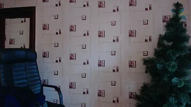 Snapshot of TasyaBigTTs chatting on 20, 12, 2024 TasyaBigTTs online show from 20, 12, 2024