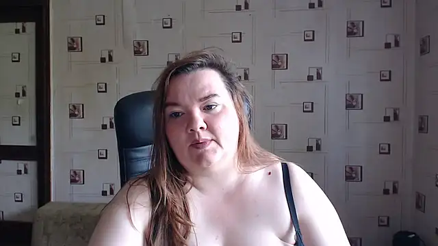 TasyaBigTTs online show from 15, 7, 2026