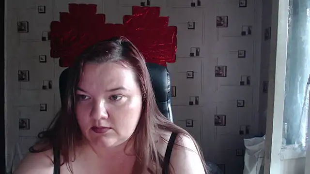 Snapshot of TasyaBigTTs chatting on 16, 9, 2025 TasyaBigTTs online show from 16, 9, 2025
