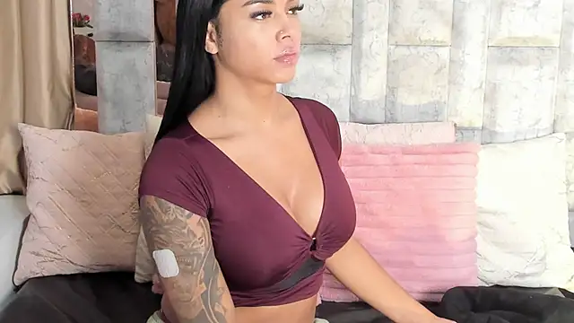 karol noa online show from 2, 10, 2025