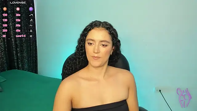 Snapshot of Adhara-zanne chatting on 7, 6, 2026 Adhara-zanne online show from 7, 6, 2026