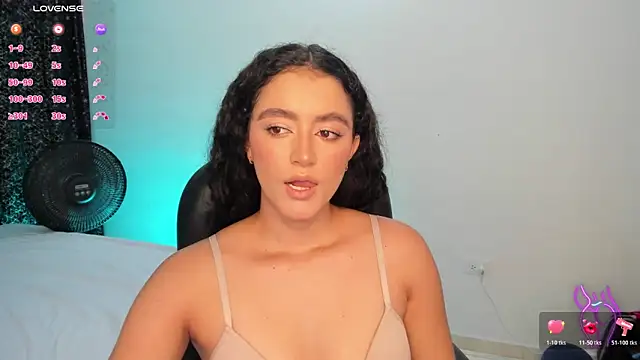 Snapshot of Adhara-zanne chatting on 17, 6, 2026 Adhara-zanne online show from 17, 6, 2026