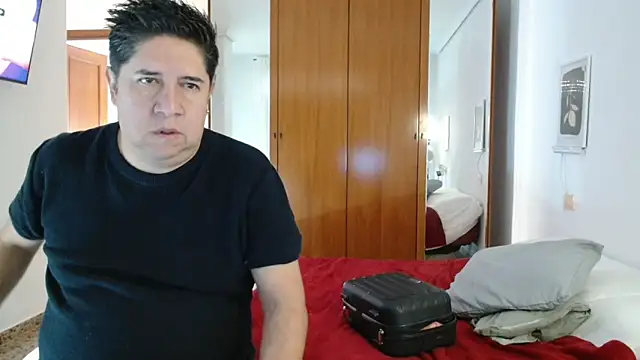 THIAGOEVA online show from 7, 11, 2025