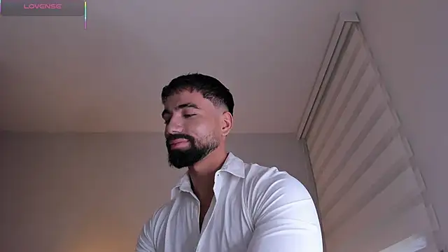 Snapshot of edrick_walton1 chatting on 20, 9, 2025 edrick walton1 online show from 20, 9, 2025