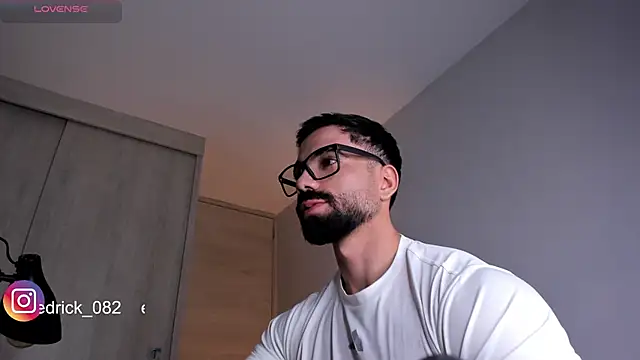 Snapshot of edrick_walton1 chatting on 22, 2, 2025 edrick walton1 online show from 22, 2, 2025