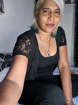 Goodgirlsue 77 online show from 11, 6, 2026