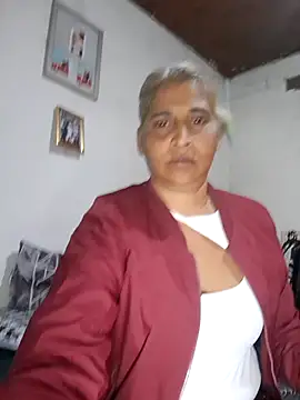 Goodgirlsue 77 online show from 16, 2, 2026