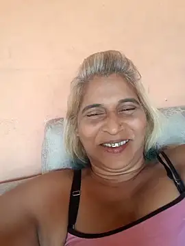 Goodgirlsue 77 online show from 2, 4, 2026