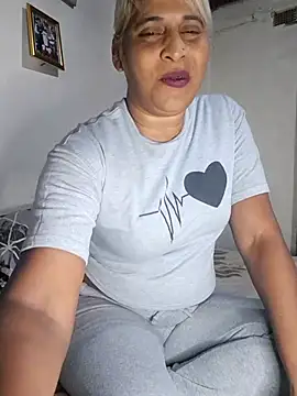 Goodgirlsue 77 online show from 20, 7, 2026