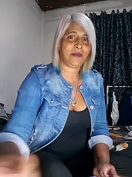 Snapshot of Goodgirlsue_77 chatting on 4, 6, 2026 Goodgirlsue 77 online show from 4, 6, 2026