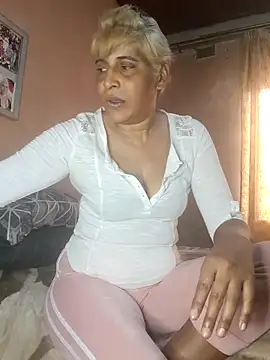 Goodgirlsue 77 online show from 27, 10, 2025