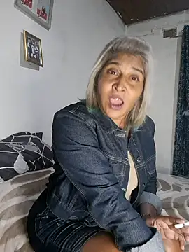 Goodgirlsue 77 online show from 14, 7, 2026