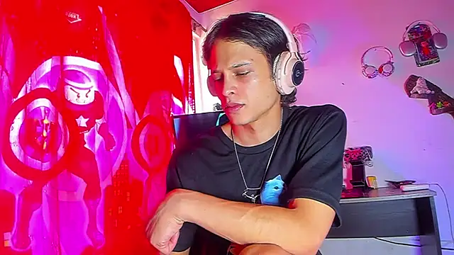 LilOwen  online show from 26, 6, 2026