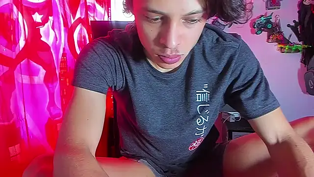 LilOwen  online show from 15, 6, 2026