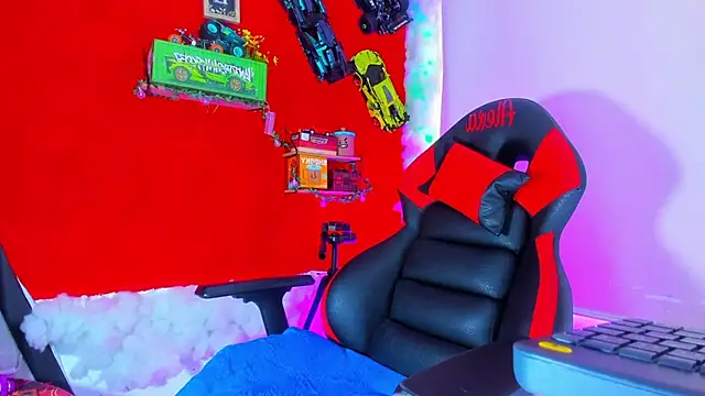 LilOwen  online show from 17, 10, 2025