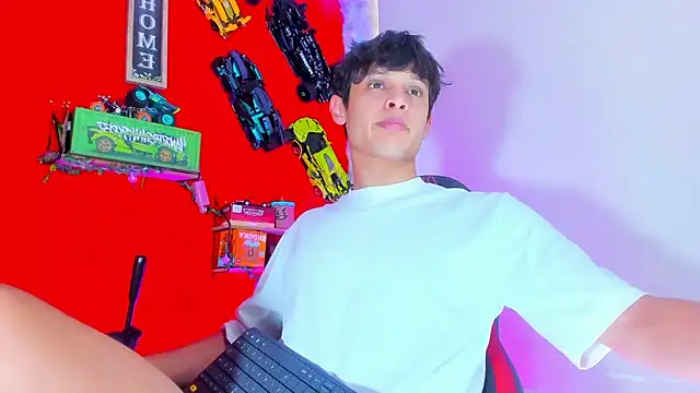 LilOwen  online show from 15, 10, 2025