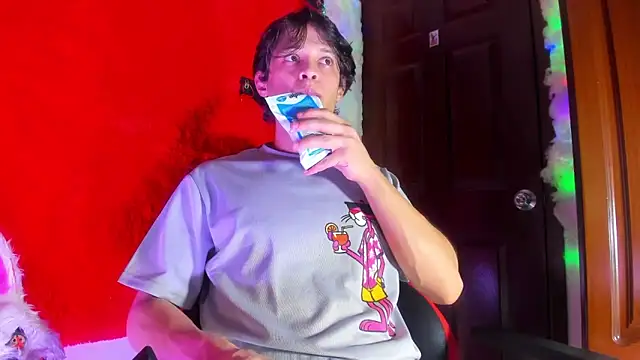 LilOwen  online show from 11, 2, 2026