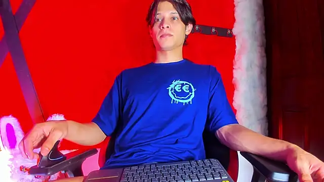 LilOwen  online show from 16, 3, 2026