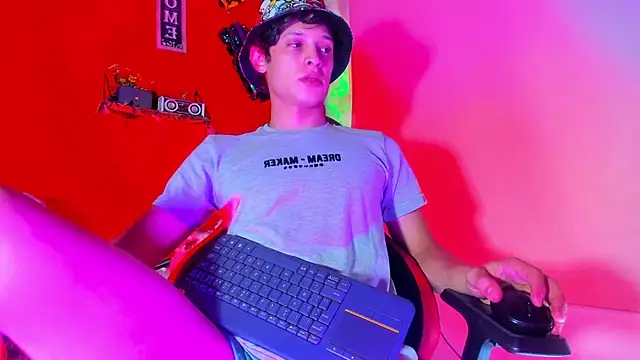 LilOwen  online show from 20, 11, 2025