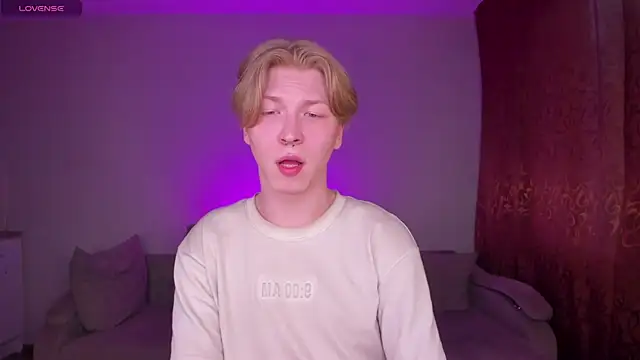 TheMikeSever online show from 21, 4, 2026