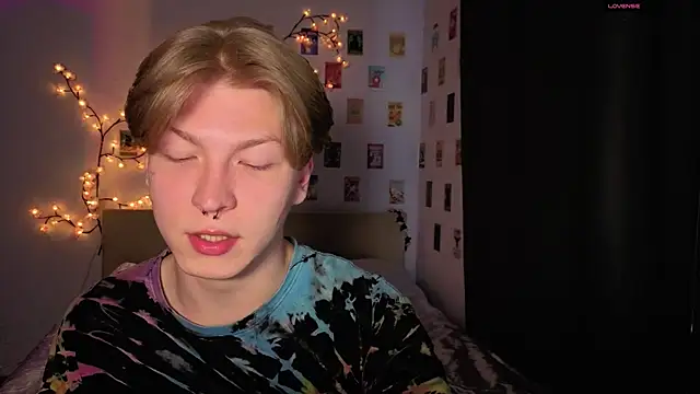 TheMikeSever online show from 1, 6, 2026