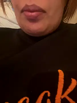 Snapshot of Samarr_9and chatting on 6, 12, 2024 Samarr 9and online show from 6, 12, 2024