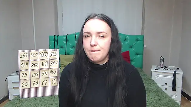 IsabelBlackberry online show from 7, 2, 2025