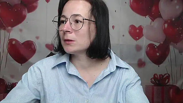 Snapshot of MarieSho chatting on 31, 5, 2026 MarieSho online show from 31, 5, 2026