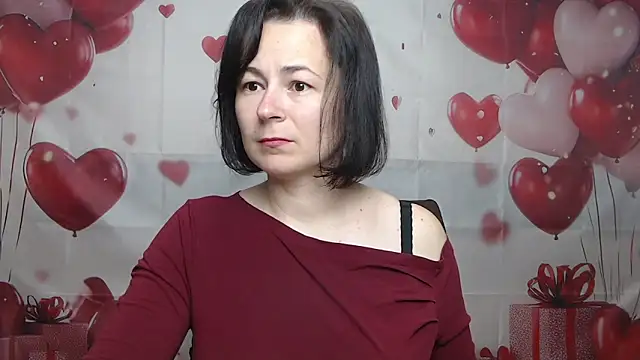 Snapshot of MarieSho chatting on 15, 5, 2026 MarieSho online show from 15, 5, 2026