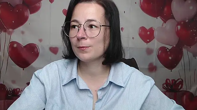 Snapshot of MarieSho chatting on 31, 5, 2026 MarieSho online show from 31, 5, 2026