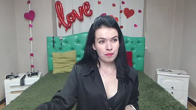 JasmineKouch online show from 13, 5, 2026