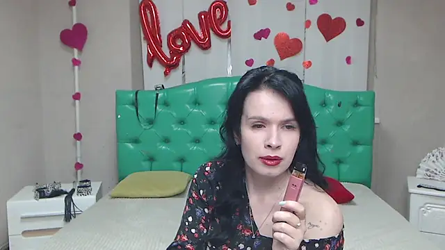 JasmineKouch online show from 19, 4, 2026