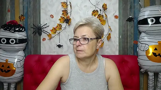 EmiliaGree online show from 2, 11, 2025