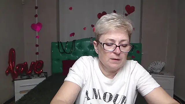 EmiliaGree online show from 2, 12, 2025