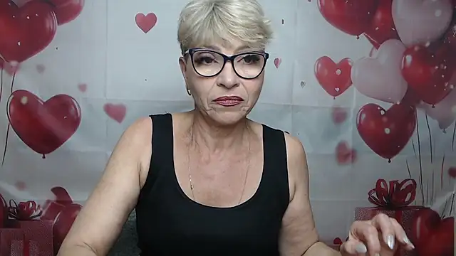 Snapshot of EllaBonito chatting on 5, 7, 2026 EllaBonito online show from 5, 7, 2026