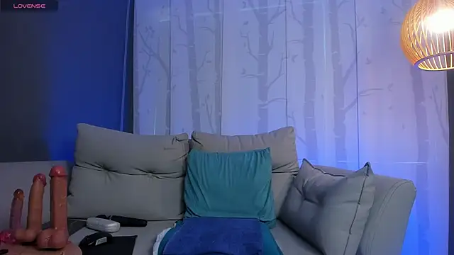 Snapshot of celestelewis chatting on 13, 3, 2025 celestelewis online show from 13, 3, 2025
