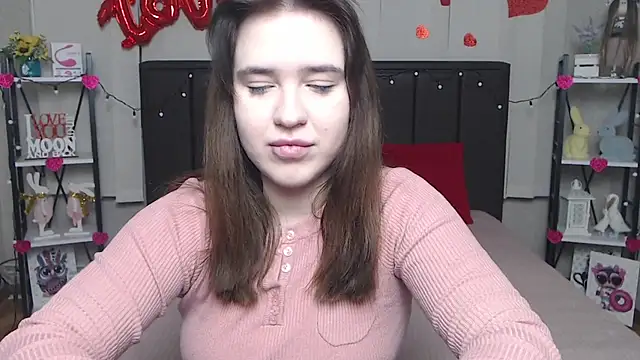 LauraHlot online show from 3, 3, 2025