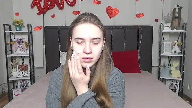 LauraHlot online show from 19, 2, 2026