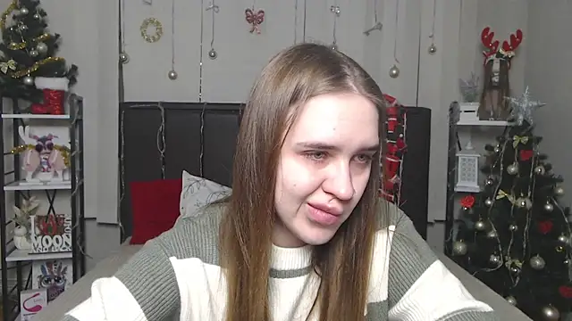 LauraHlot online show from 16, 12, 2025