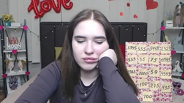 LauraHlot online show from 12, 3, 2025
