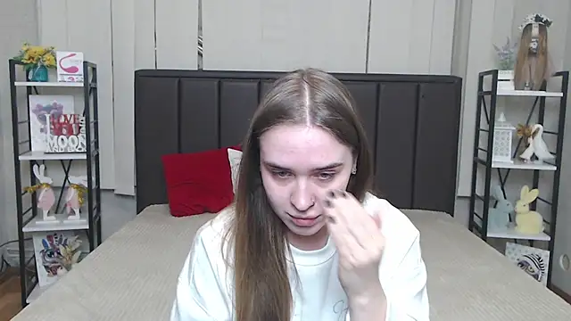 Snapshot of LauraHlot chatting on 30, 11, 2025 LauraHlot online show from 30, 11, 2025