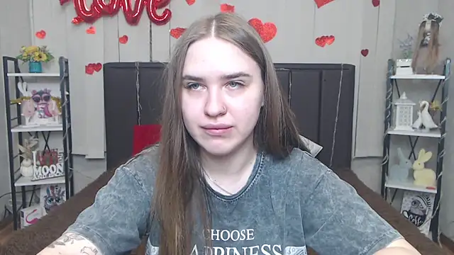 Snapshot of LauraHlot chatting on 12, 5, 2026 LauraHlot online show from 12, 5, 2026
