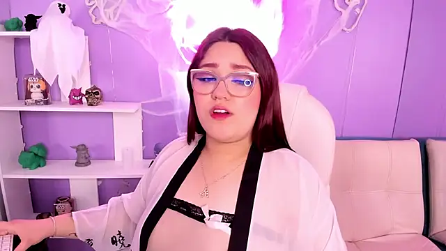 Snapshot of Camiila_Osorio chatting on 20, 10, 2025 Camiila Osorio online show from 20, 10, 2025