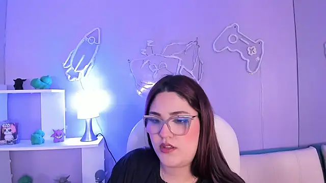 Snapshot of Camiila_Osorio chatting on 1, 12, 2025 Camiila Osorio online show from 1, 12, 2025