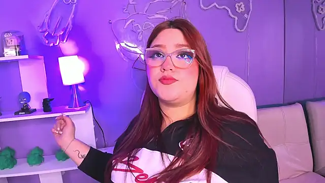 Camiila Osorio online show from 13, 1, 2026