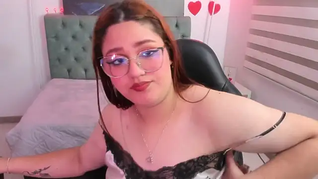 Camiila Osorio online show from 27, 2, 2025